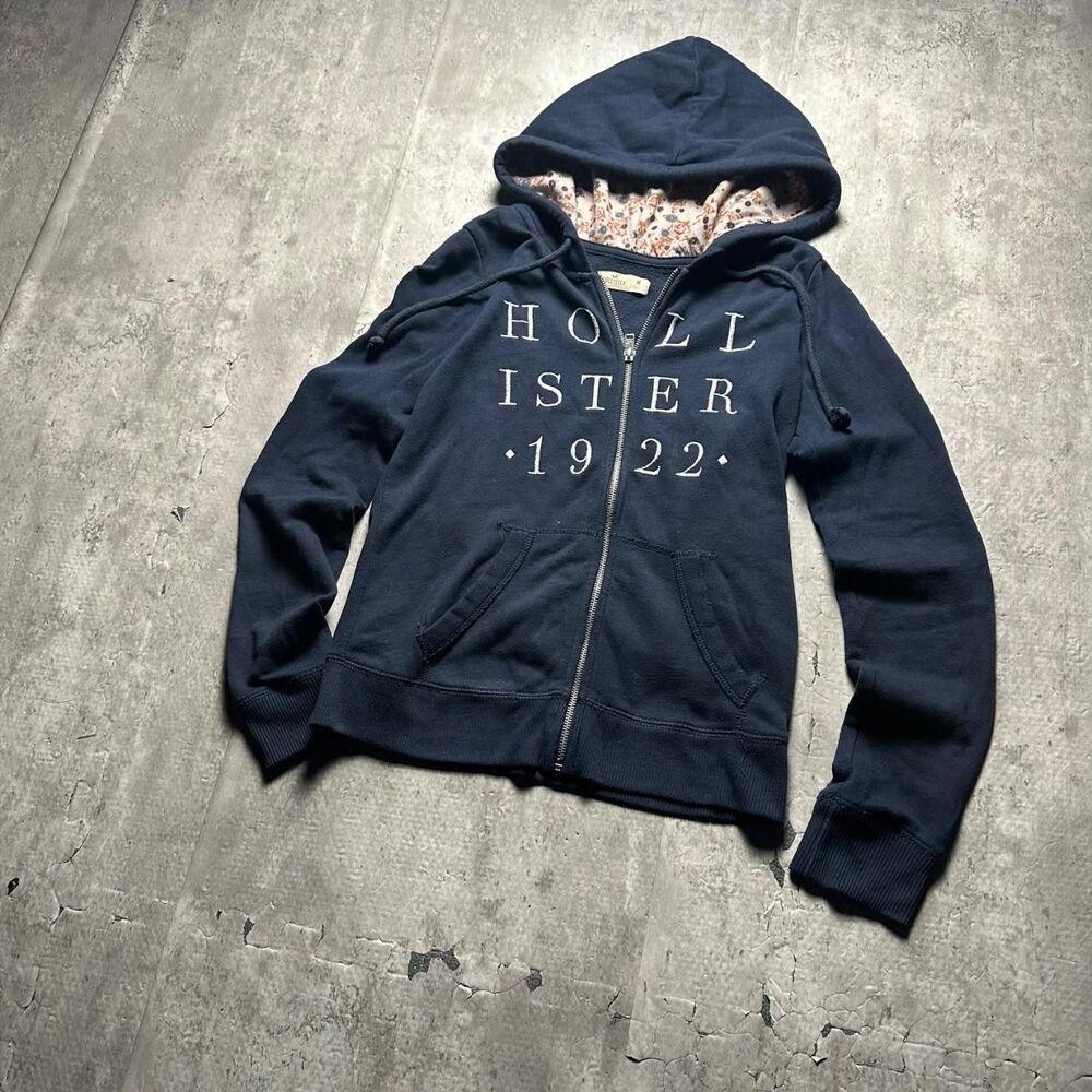 Hollister-co Women's Navy and Blue Hoodie